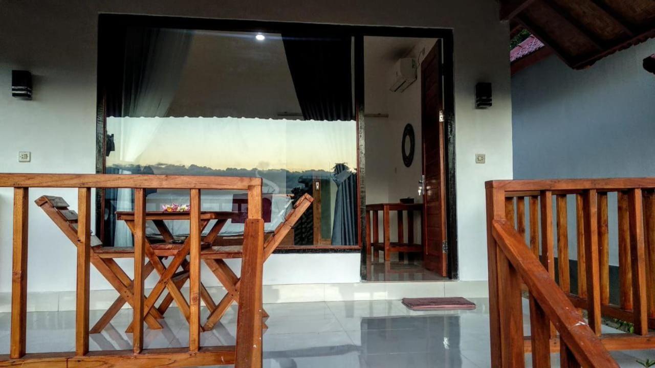 Vina Bungalow