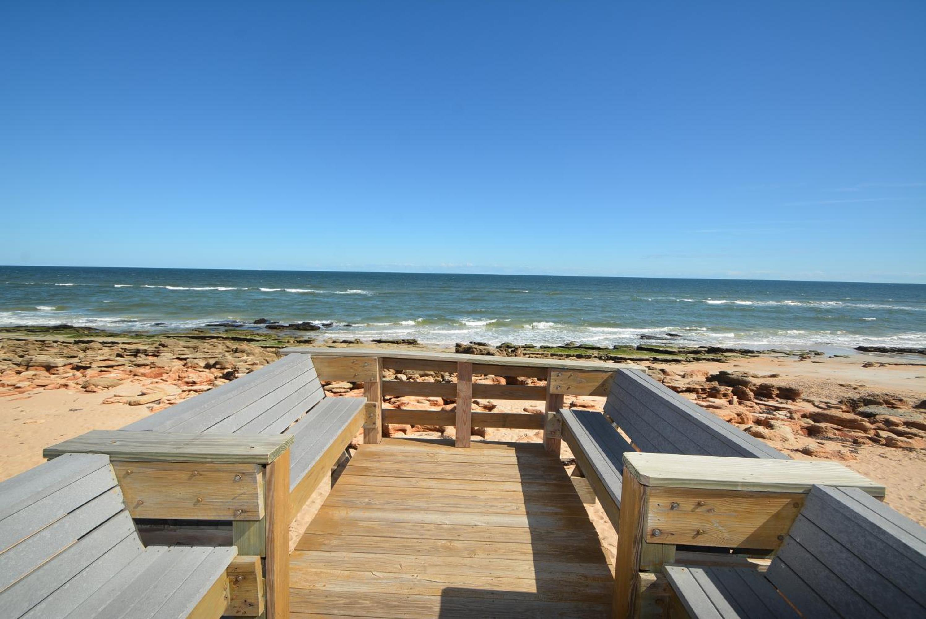 Surf Club I, 1405