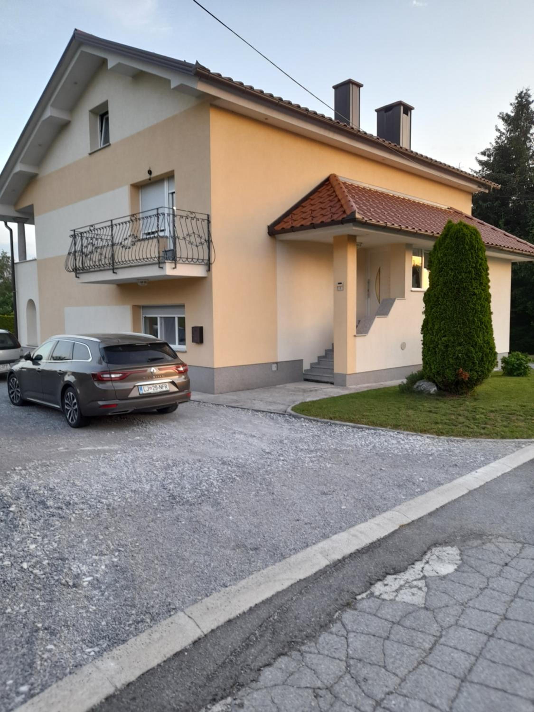 Photo 23