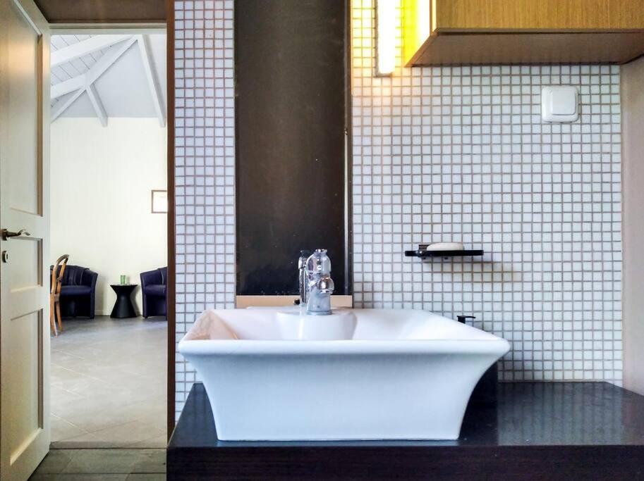Secluded Villa Amadeus,hammam & tennis