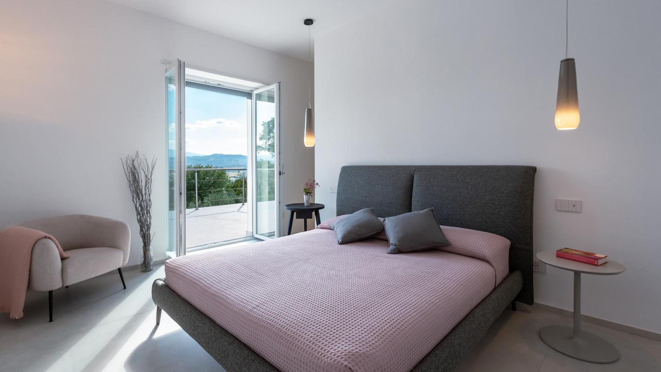 VILLA PETRILLO 6, Emma Villas view 4
