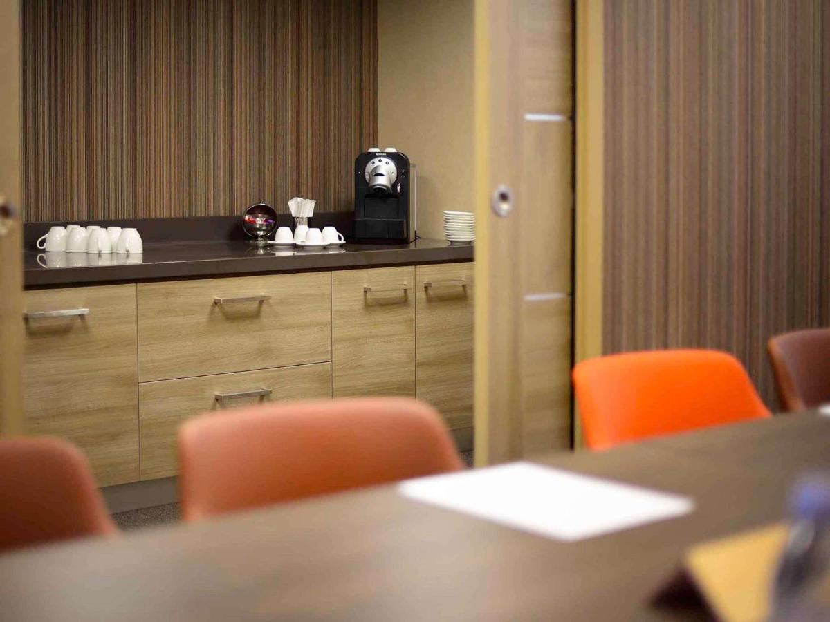 meeting room