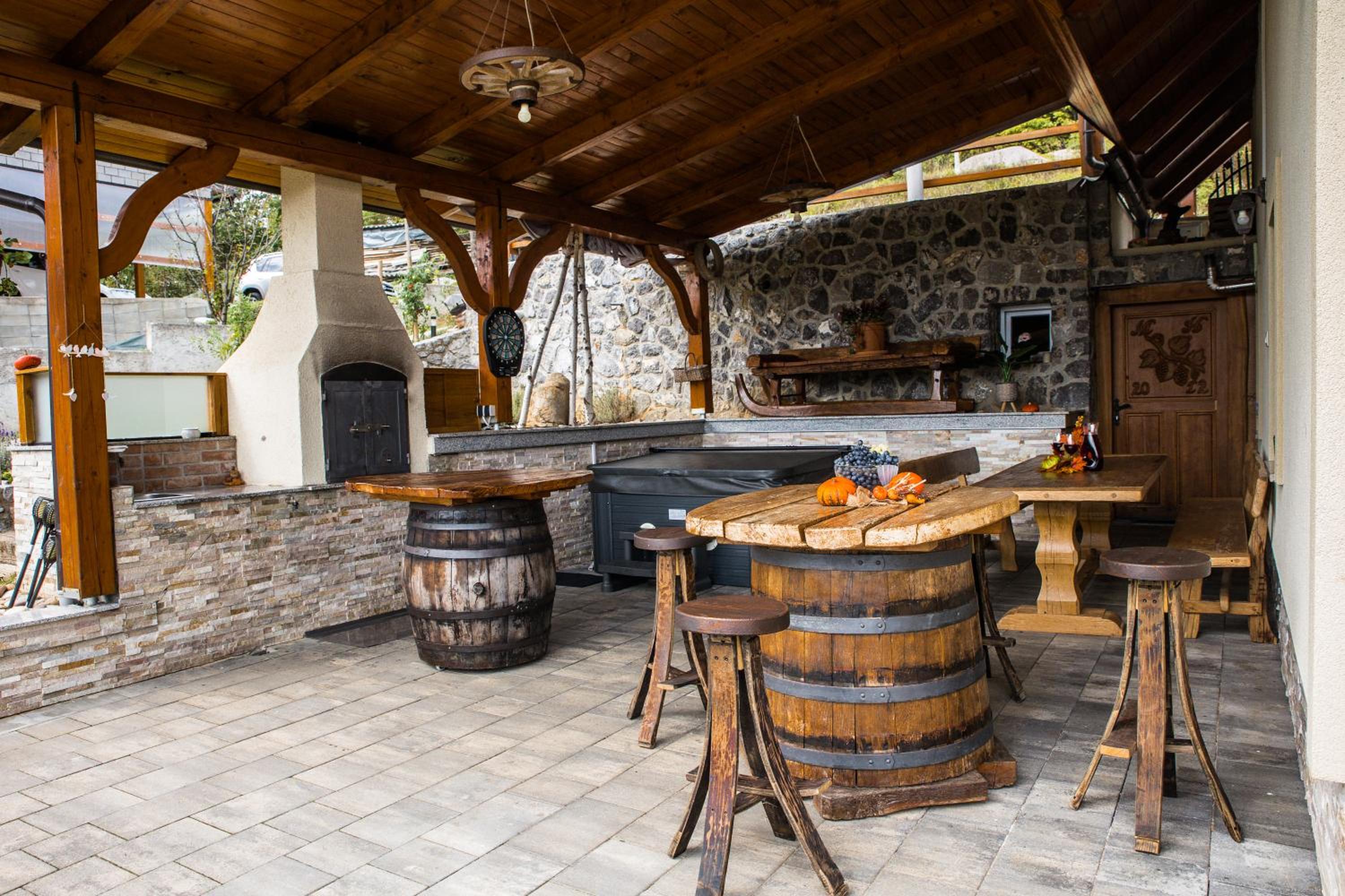 Vineyard cottage Na hribu view 5