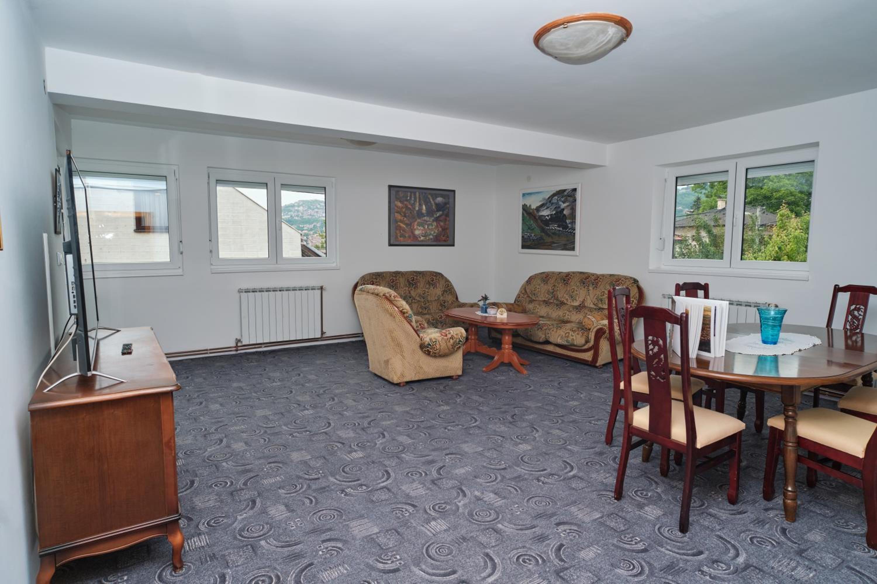 Apartment Bistrik medresa - free parking