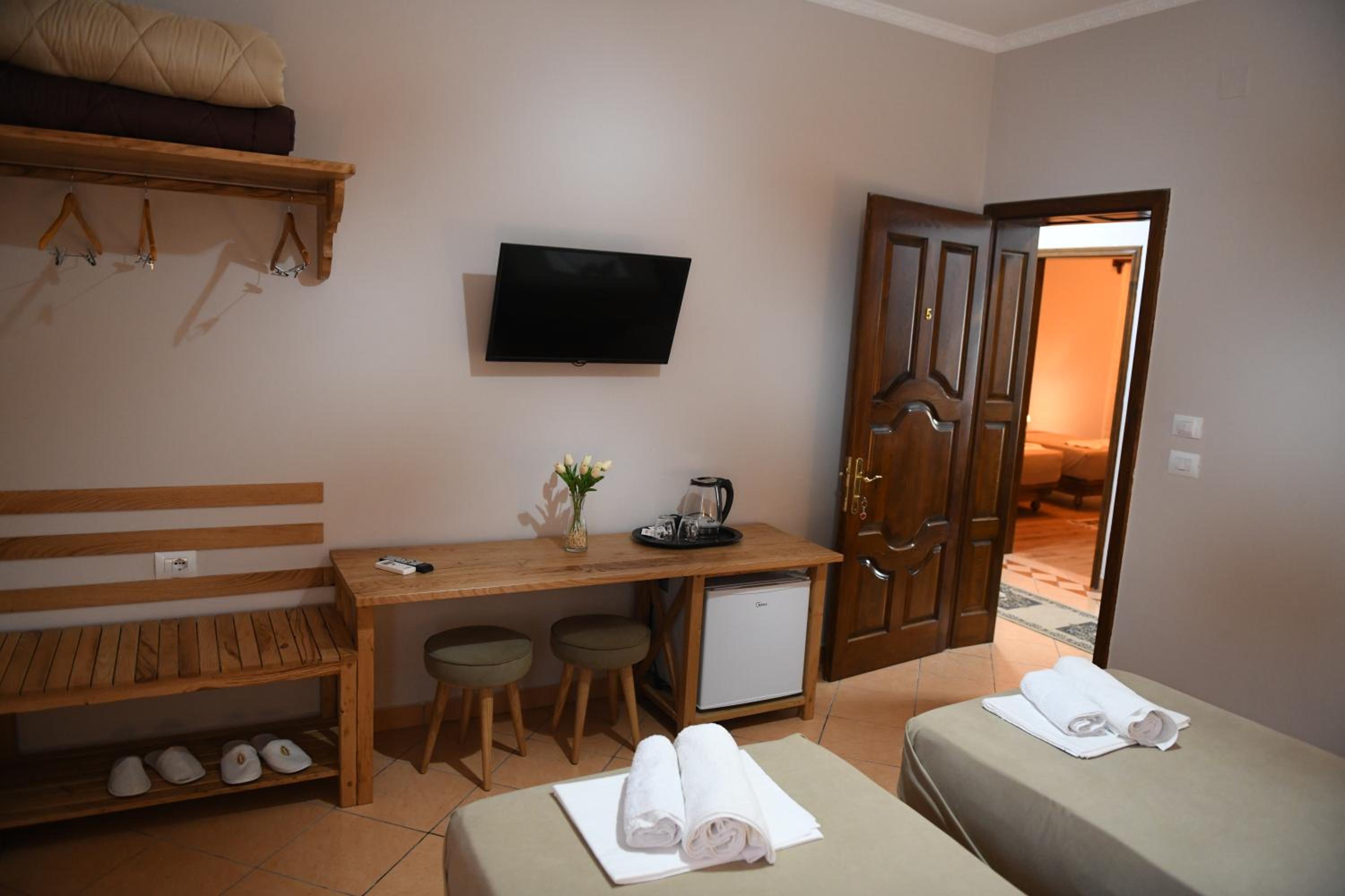 Guesthouse Leo
