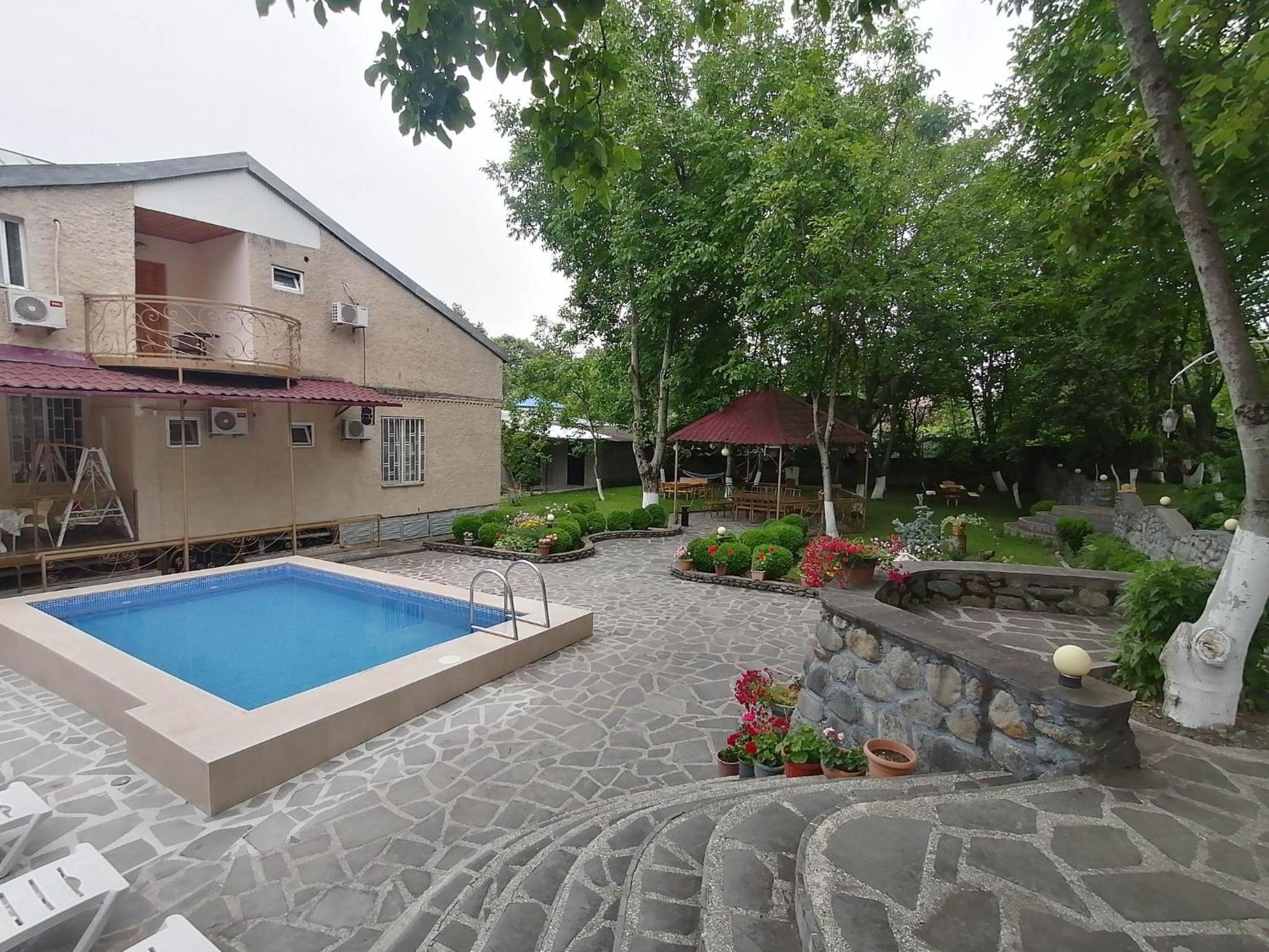 Family Hotel Lago & Wine Cellar view 3