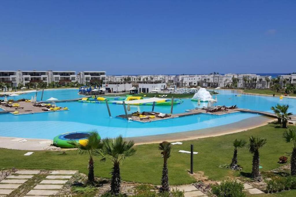 Amwaj North Coast Stylish Holiday Chalet with Roof