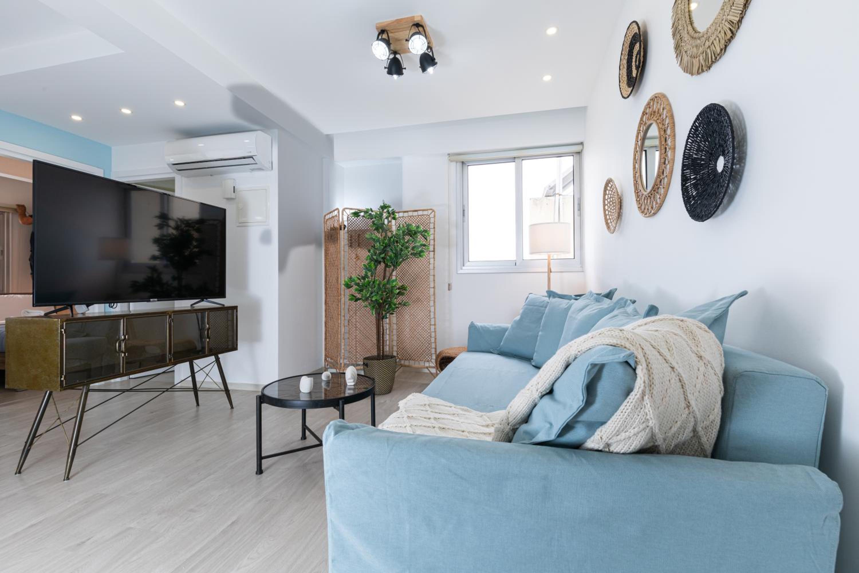 ZeN 1 Apartment in Larnaca