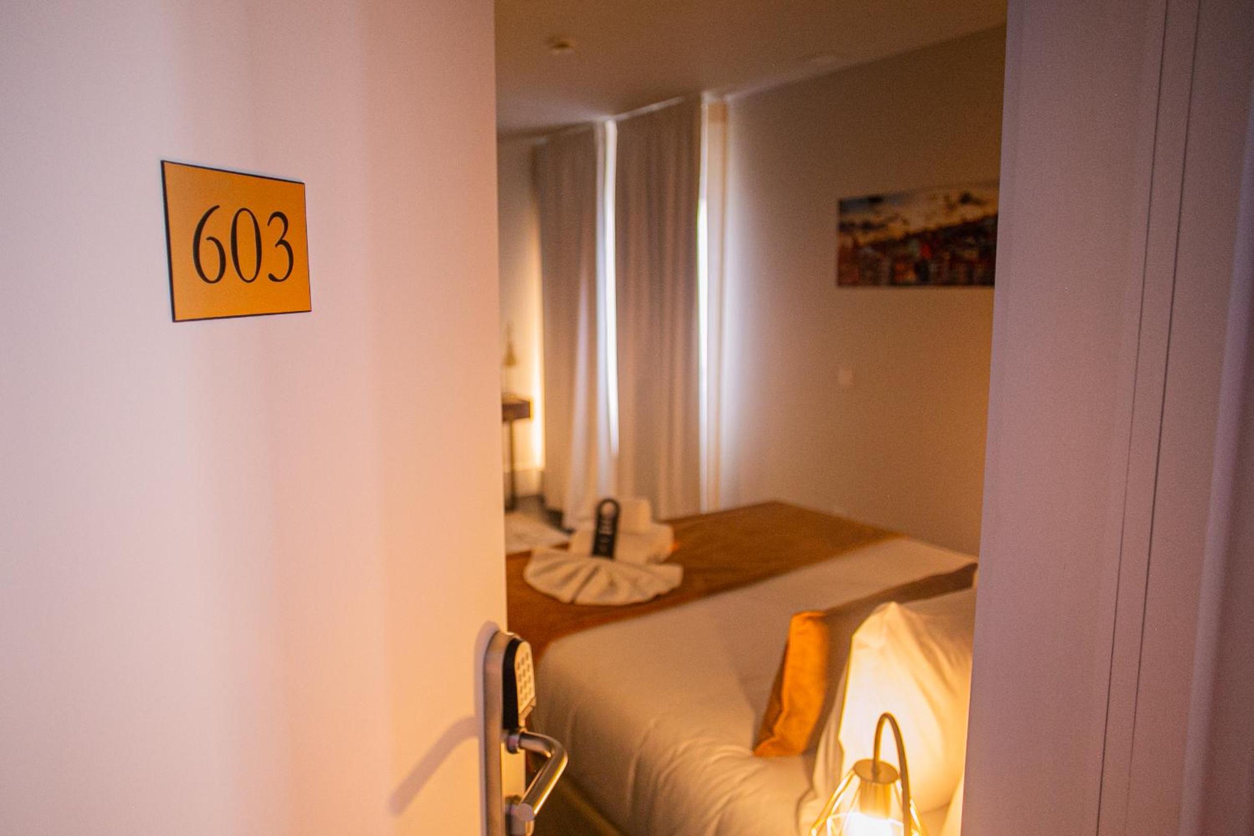 hotel room