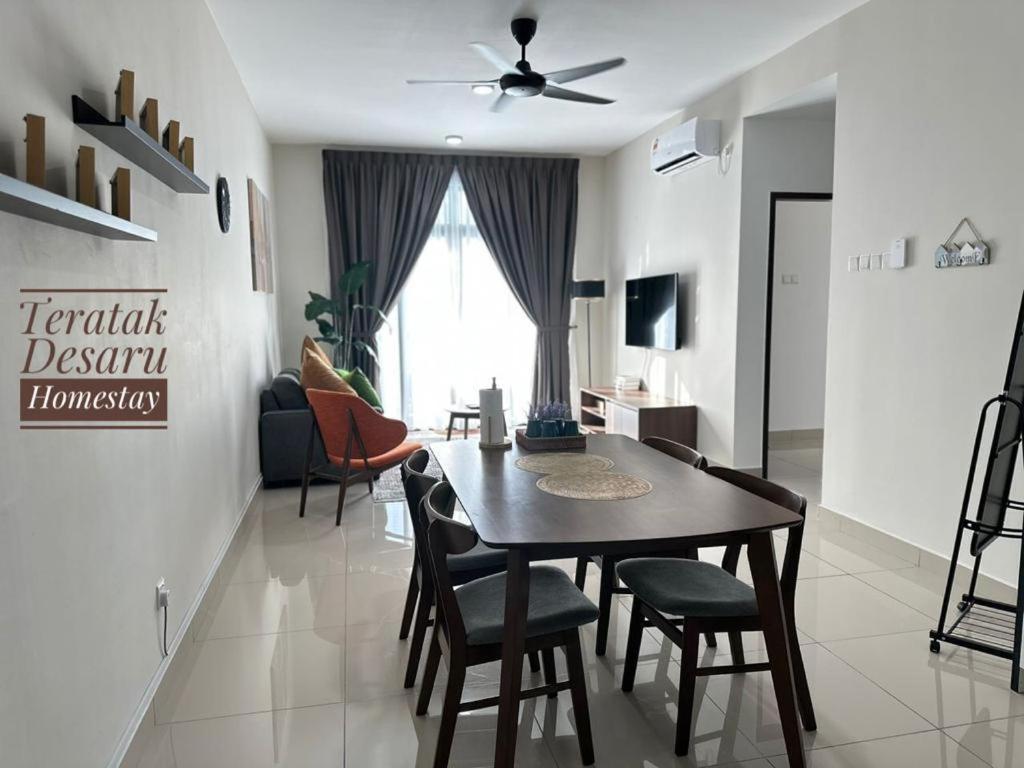 Teratak Desaru Homestay Wi-fi, Smart TV & Water Dispenser photo 3