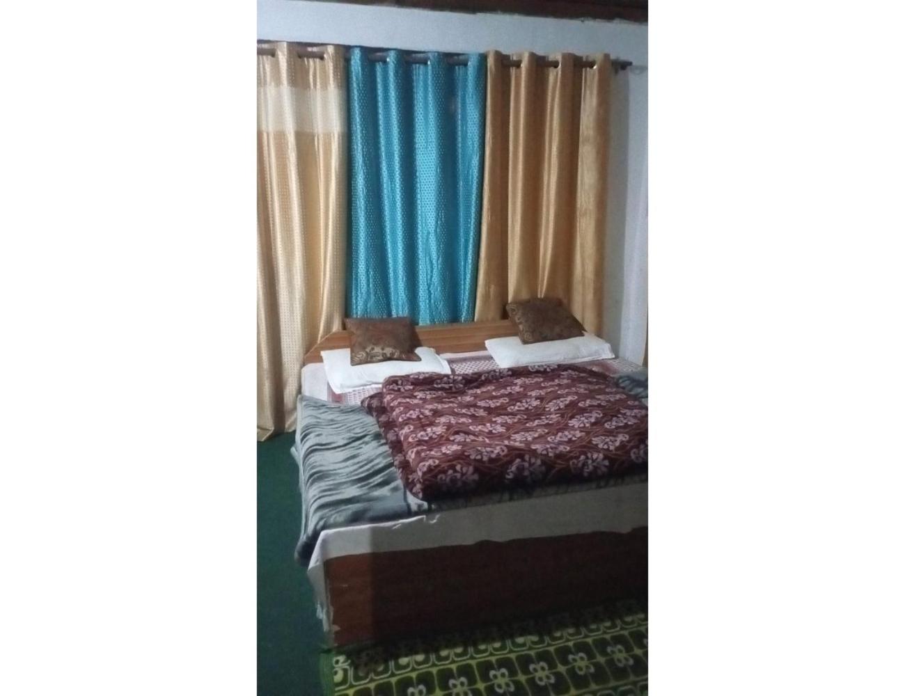 Fiza Guest House, Pahalgam