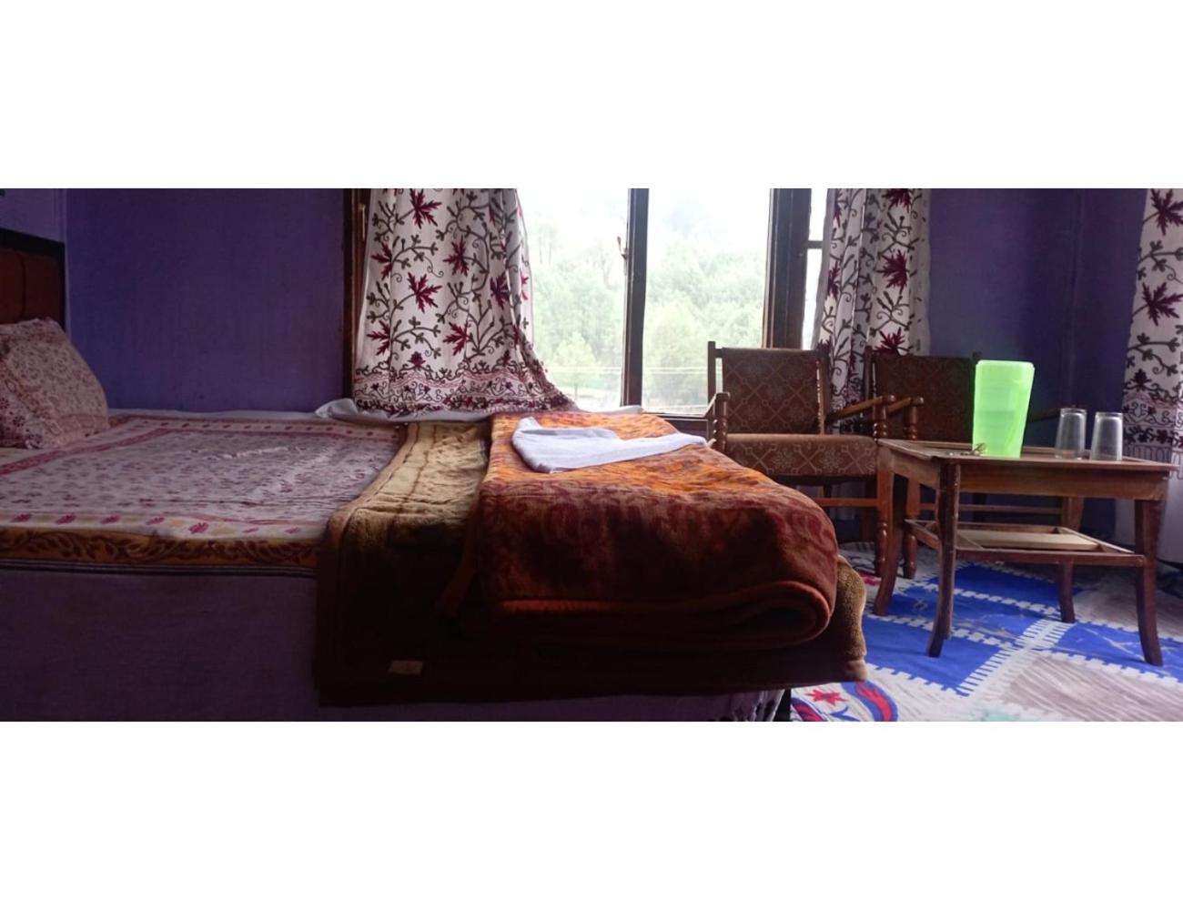 Fiza Guest House, Pahalgam