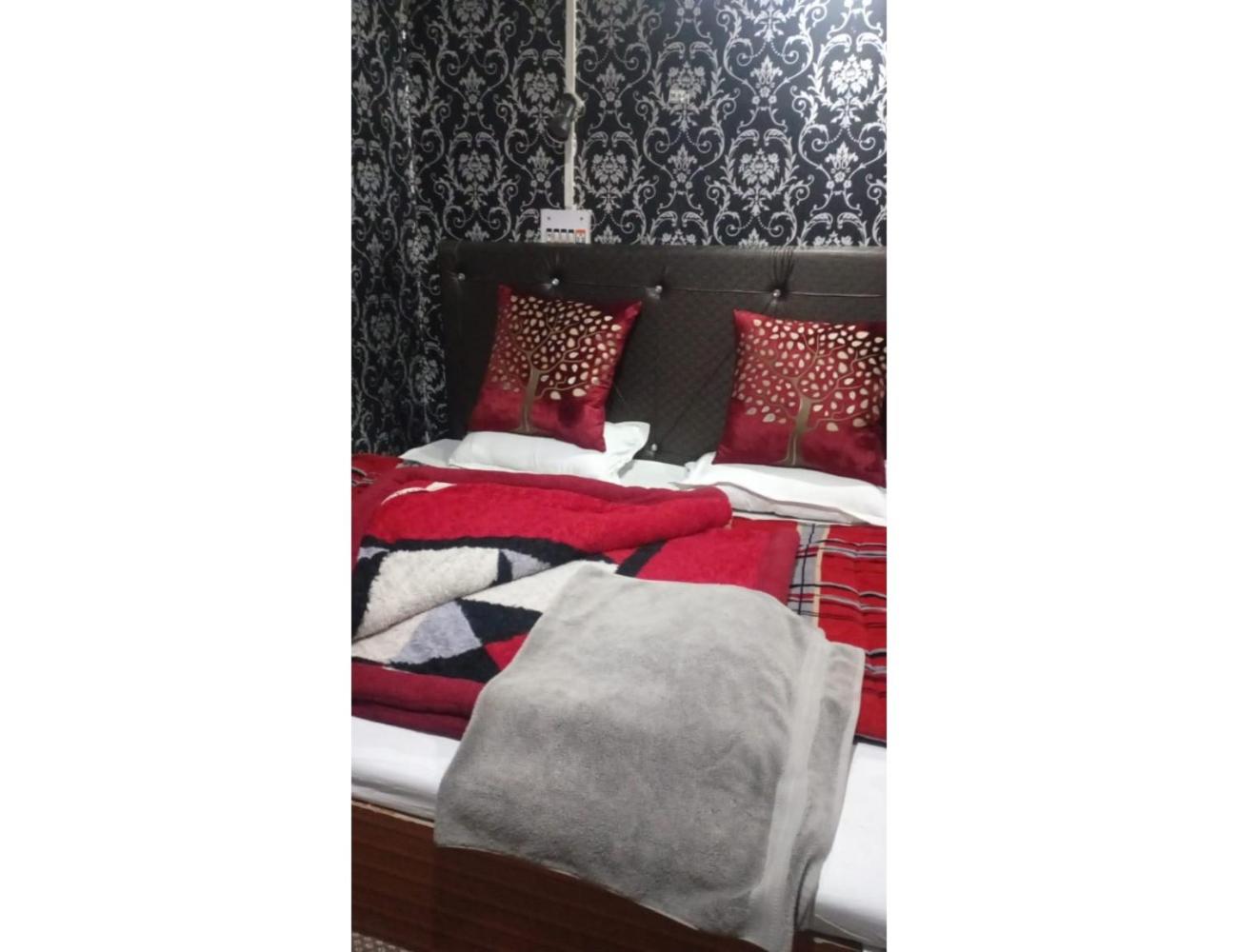 Fiza Guest House, Pahalgam