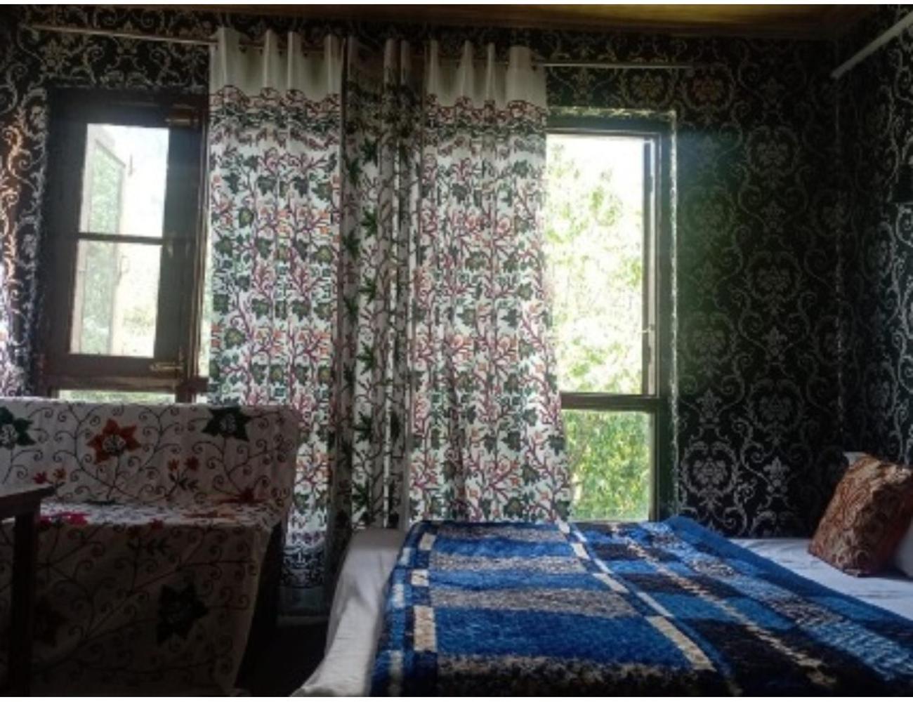 Fiza Guest House, Pahalgam