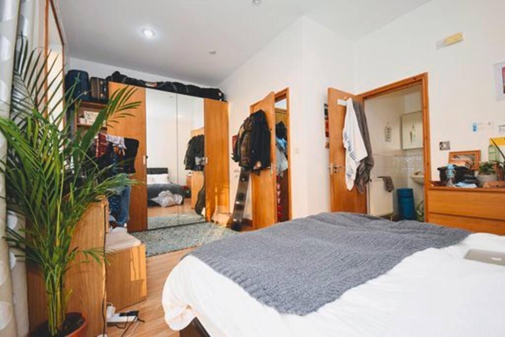 lovely 4 Bedroom flat in London