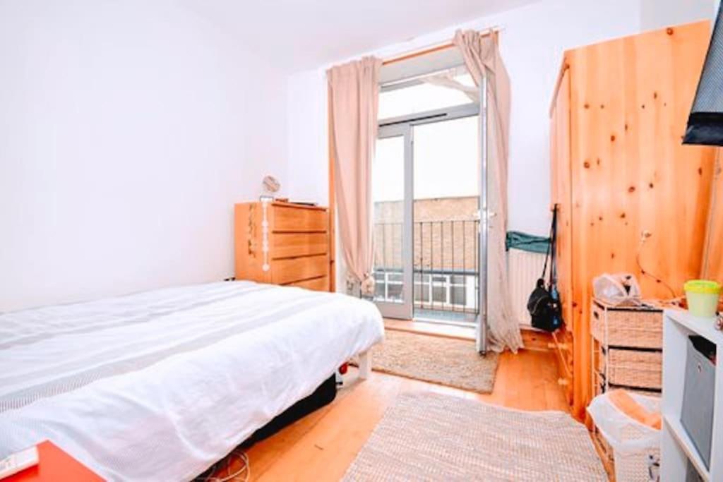 lovely 4 Bedroom flat in London