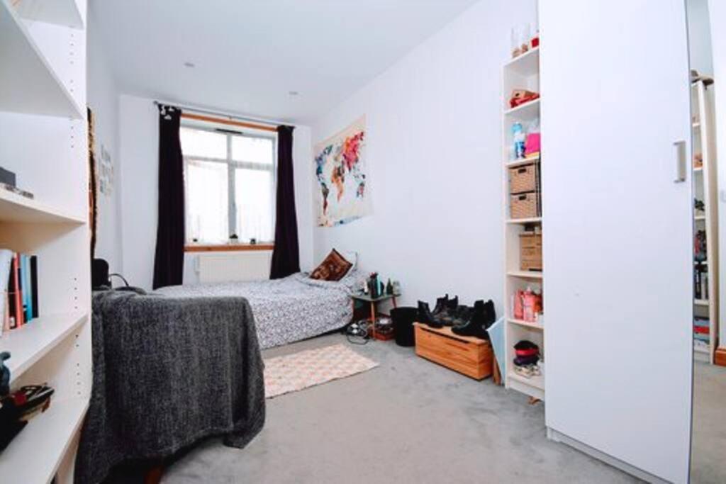 lovely 4 Bedroom flat in London