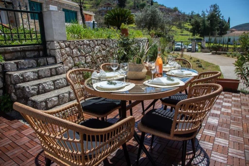GreenVillage countryside Villa 20m from tavern view 3