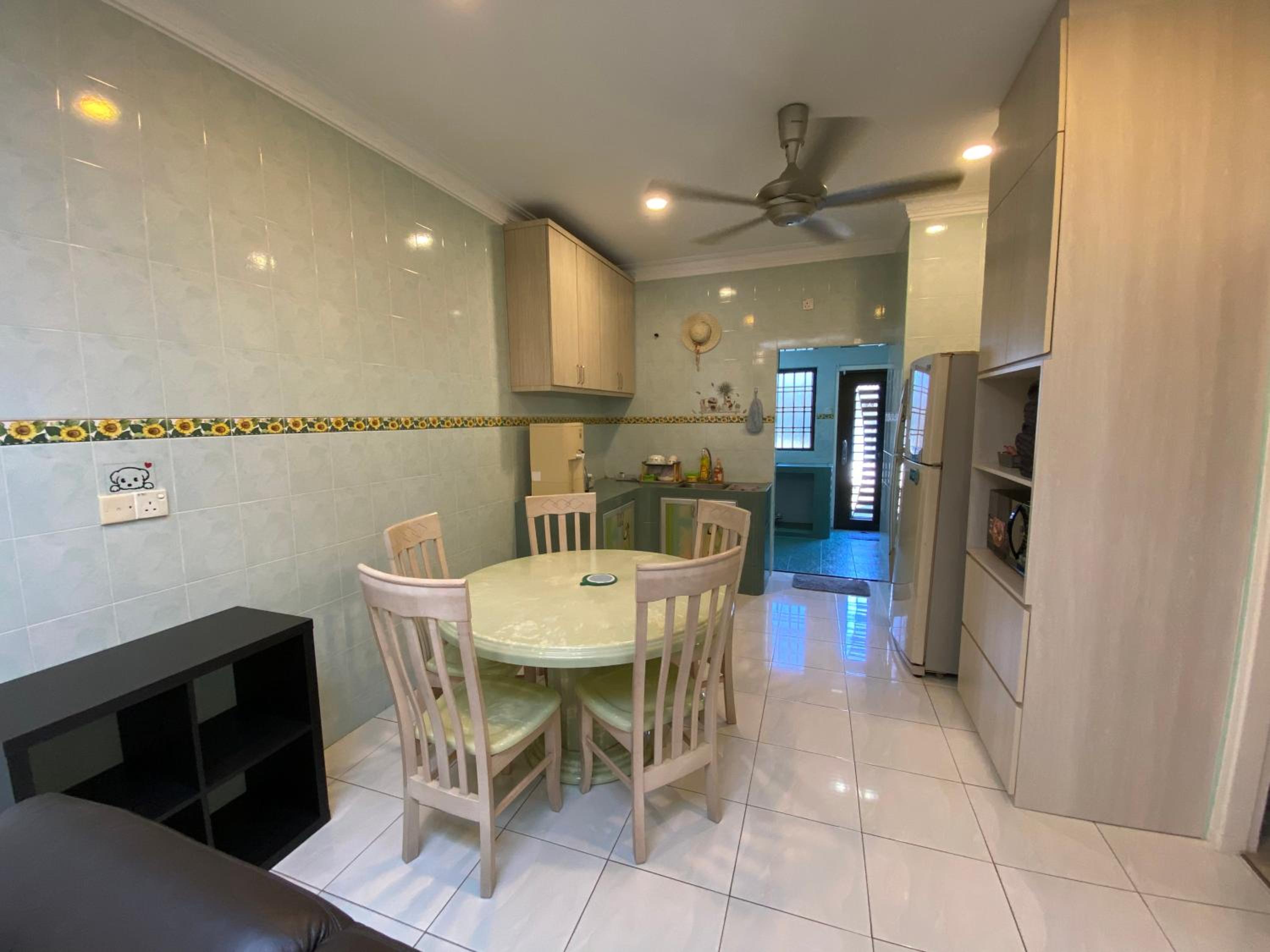 Happiness Homestay photo 6