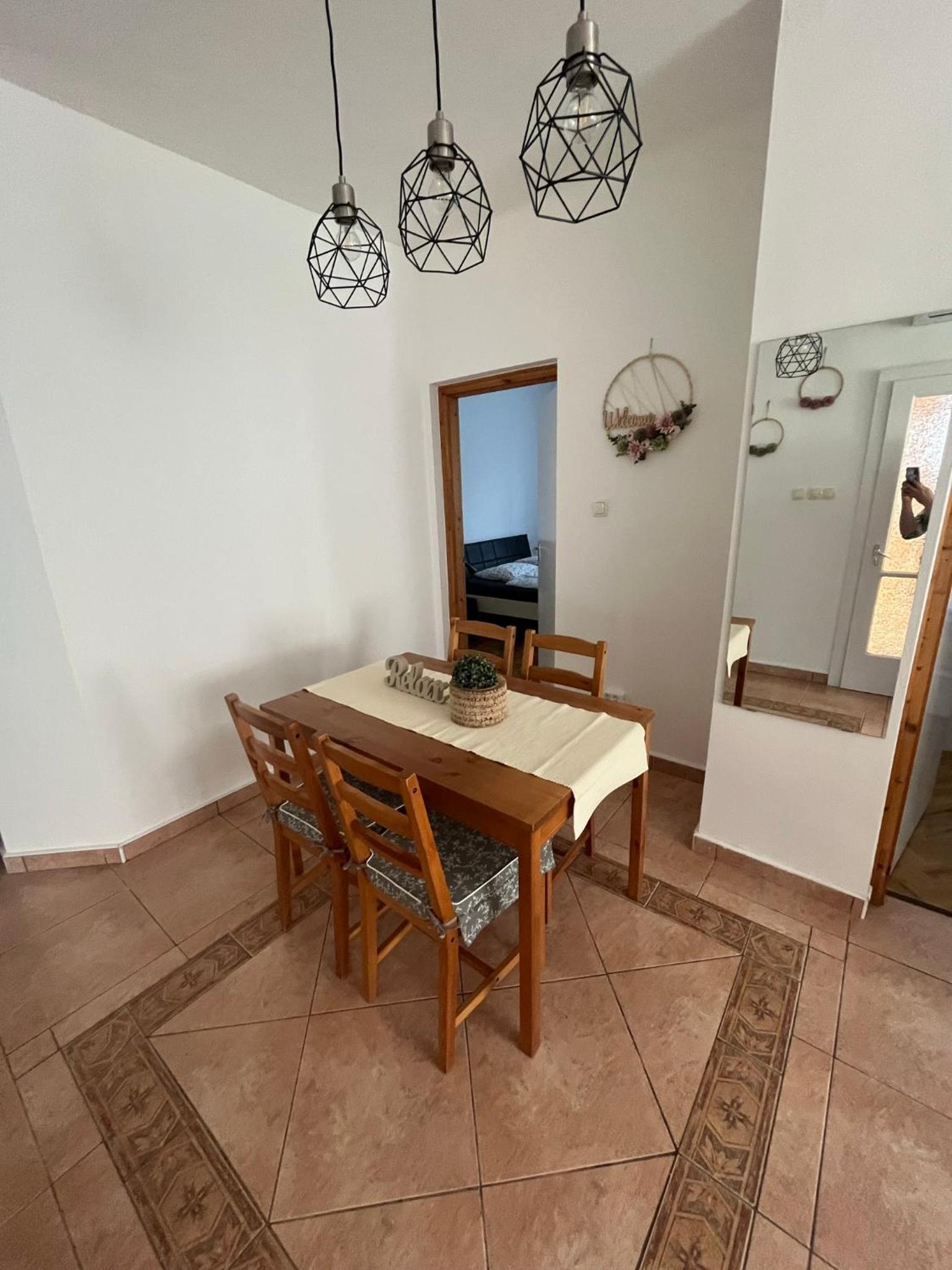 Luca Vendégház 1. apartman view 4
