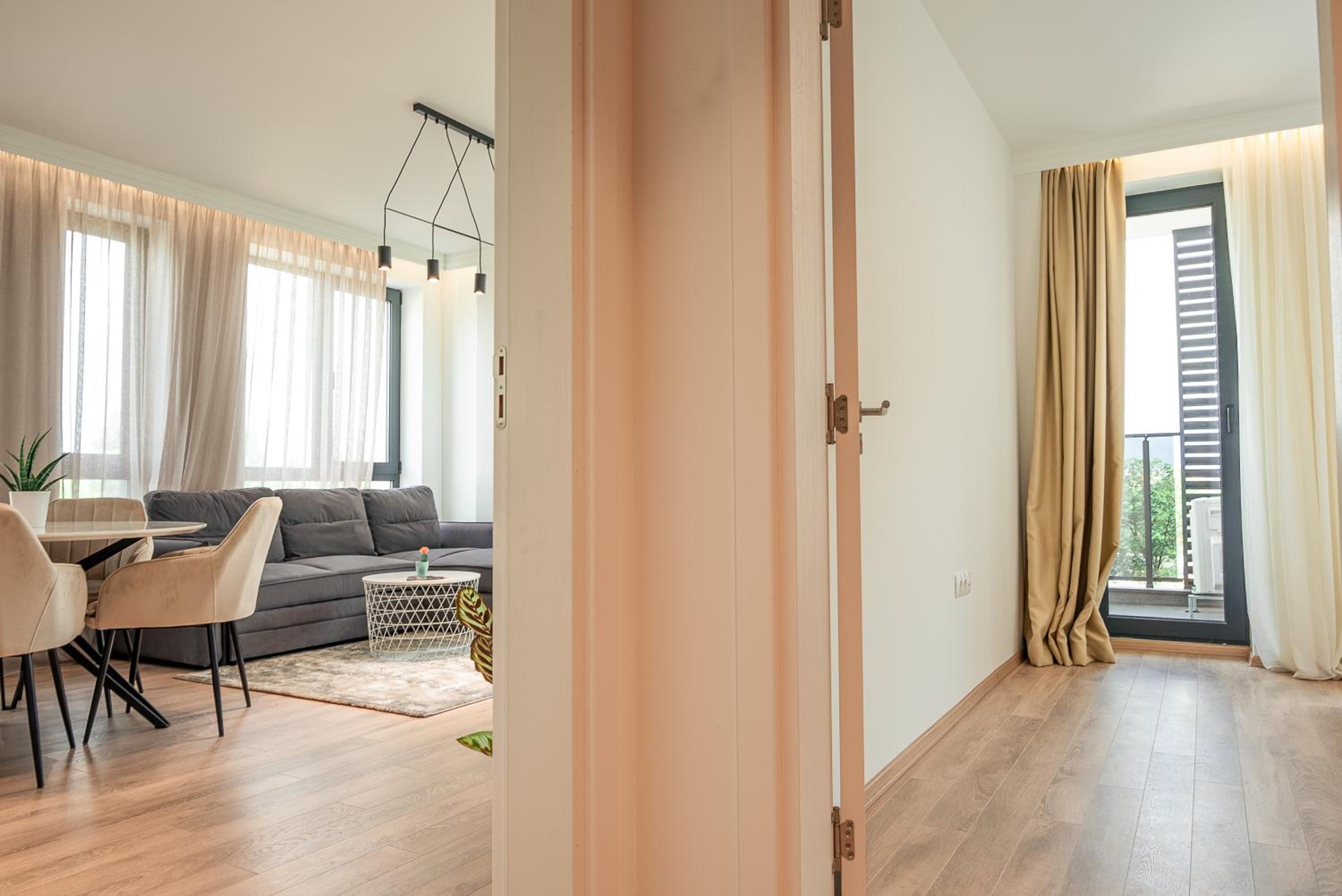 Urban Exec Suite with Free Gym Pass, Full Office Setup and Designated Parking Space