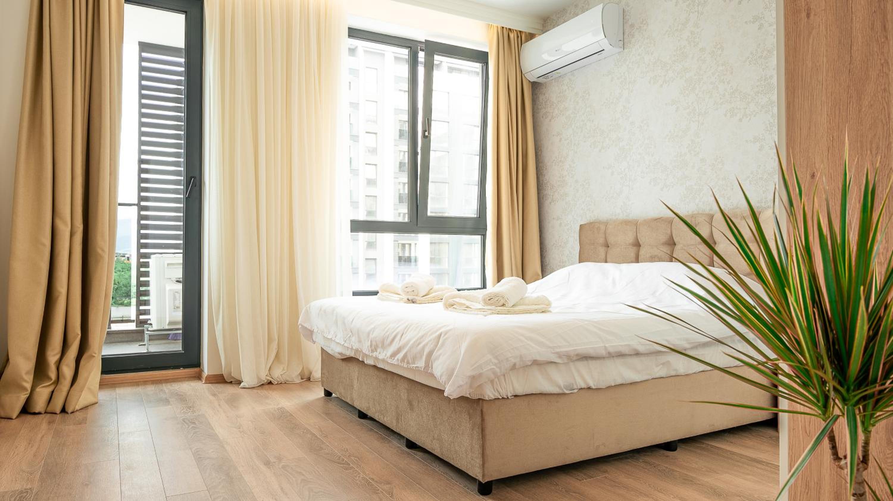 Urban Exec Suite with Free Gym Pass, Full Office Setup and Designated Parking Space