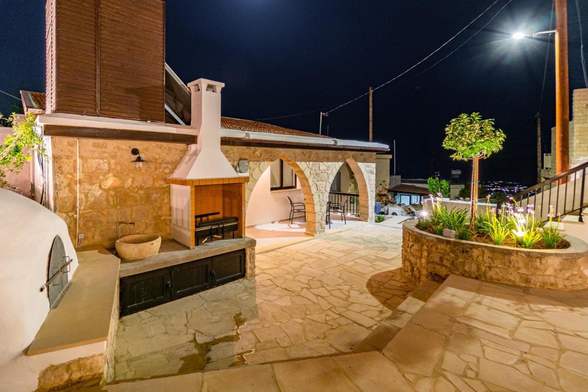 KAMARA Boutique Guest Houses by Ezoria Villas