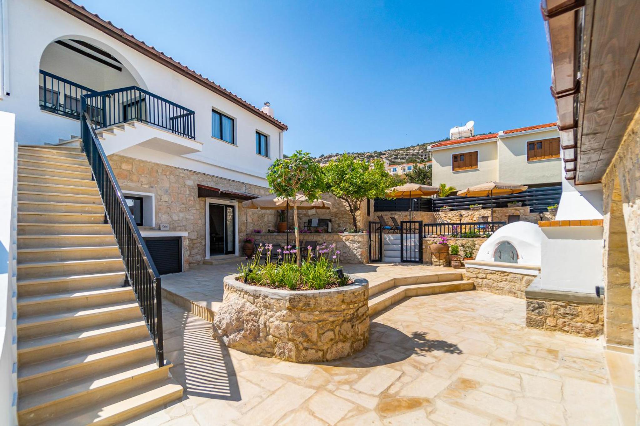 KAMARA Boutique Guest Houses by Ezoria Villas