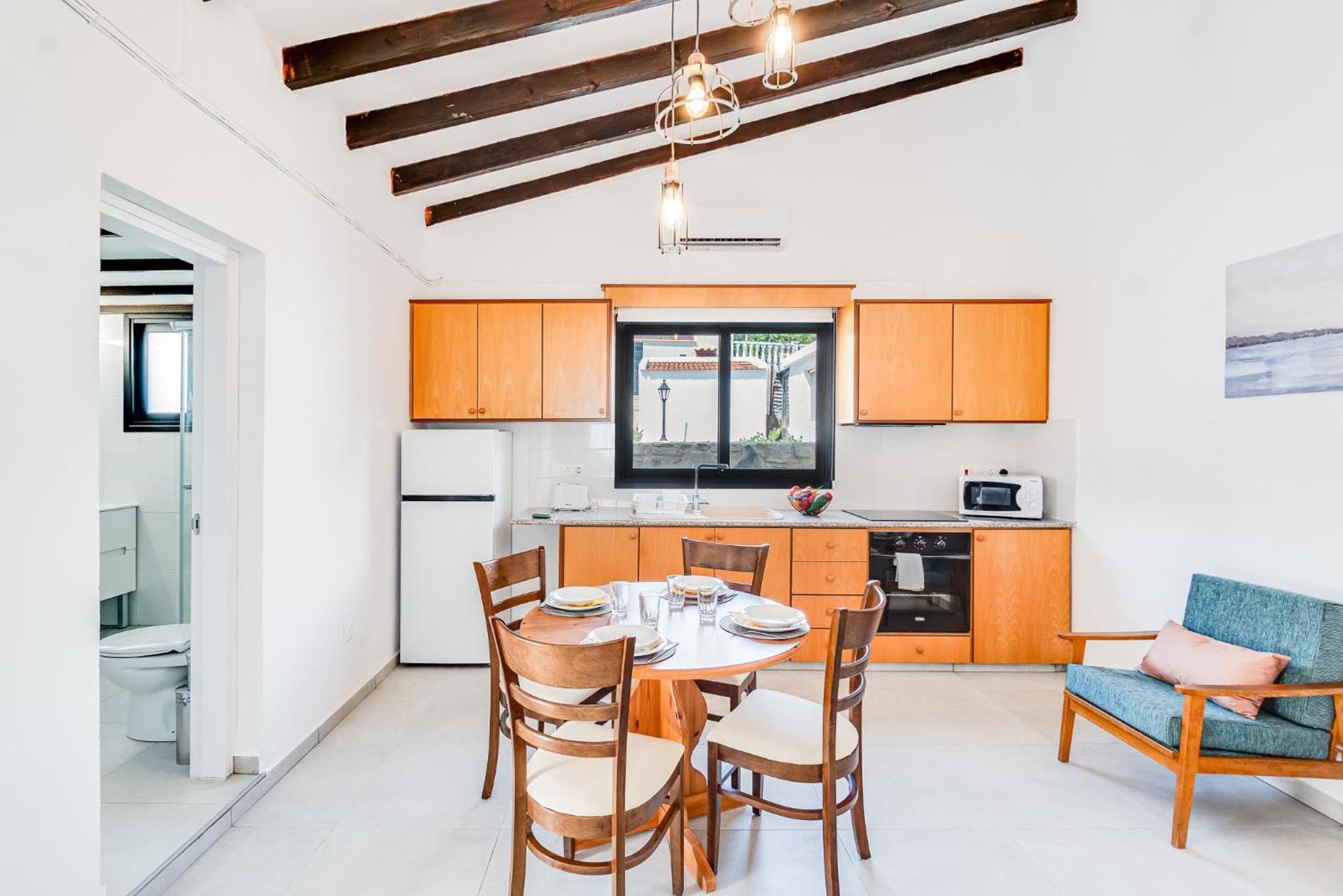 KAMARA Boutique Guest Houses by Ezoria Villas
