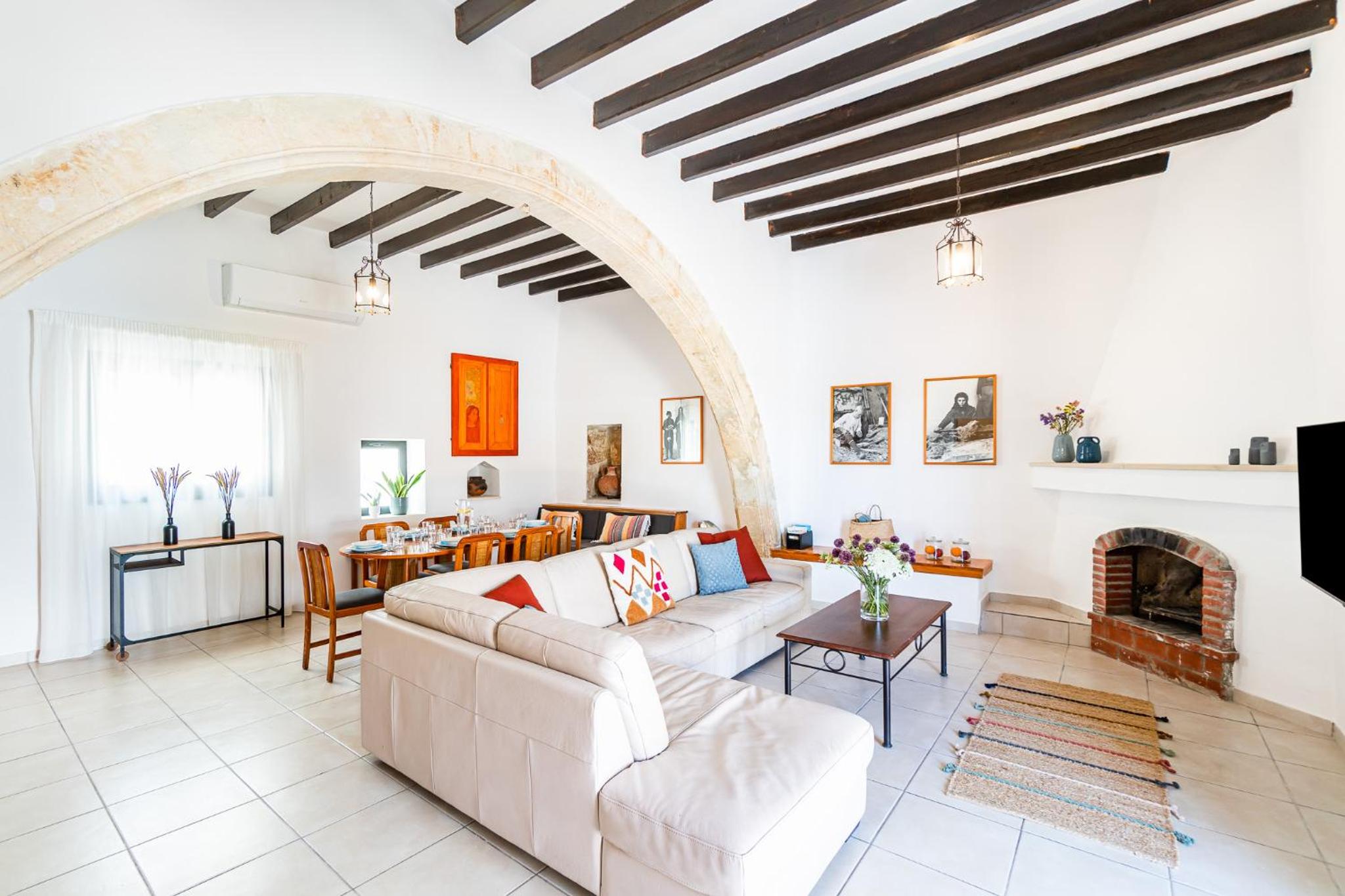 KAMARA Boutique Guest Houses by Ezoria Villas