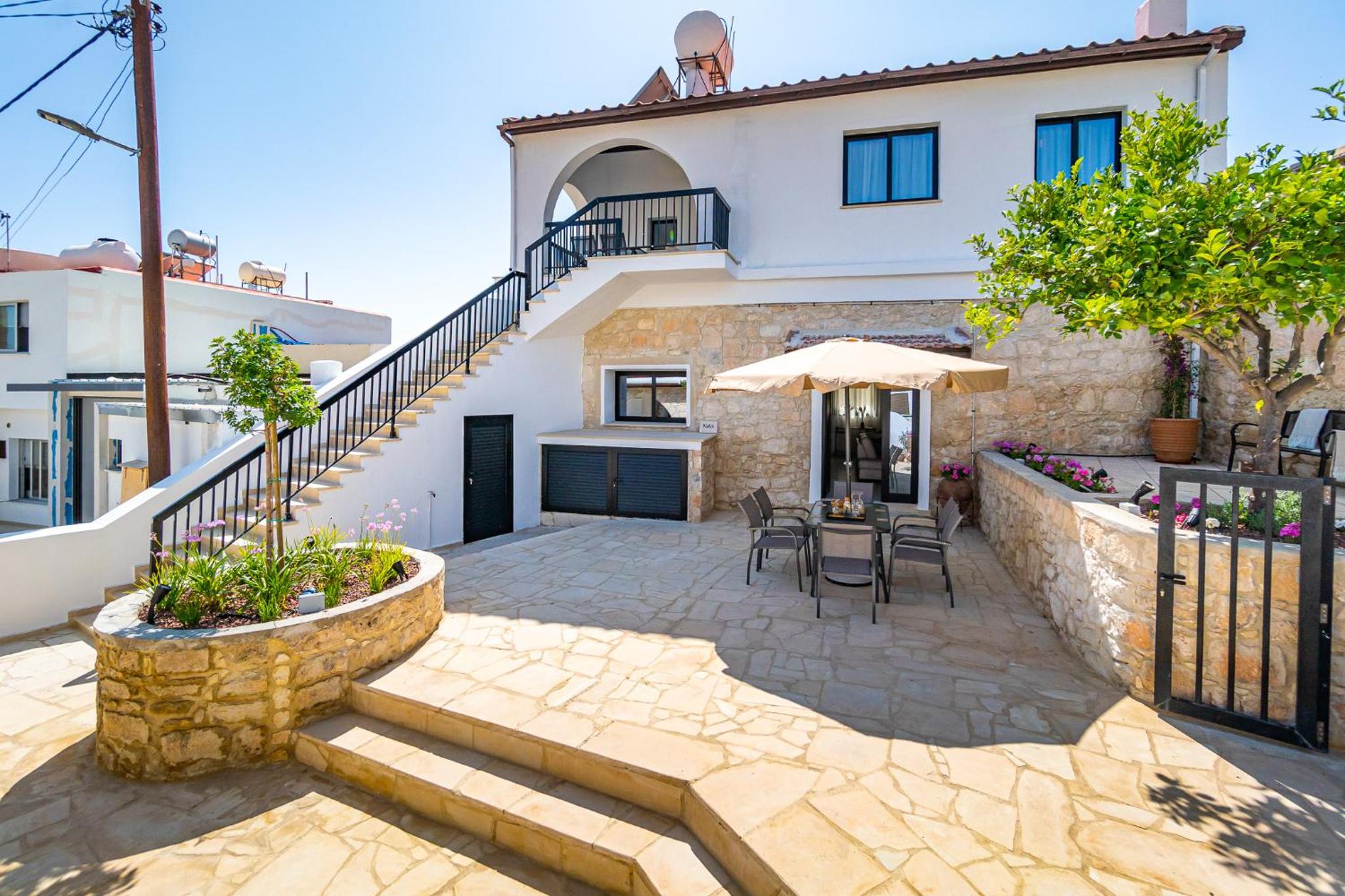 KAMARA Boutique Guest Houses by Ezoria Villas