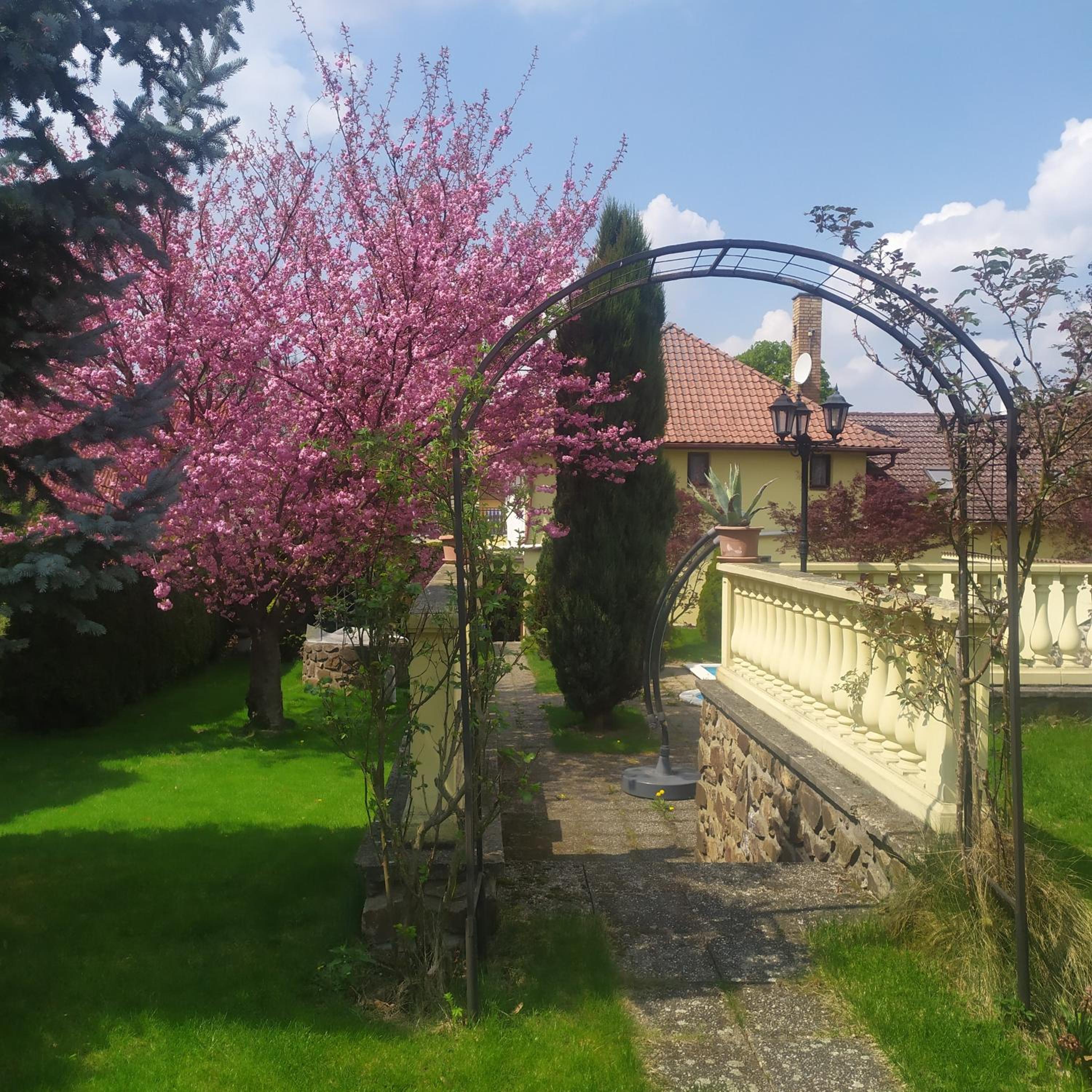 Penzion a Restaurace Nad Hradem