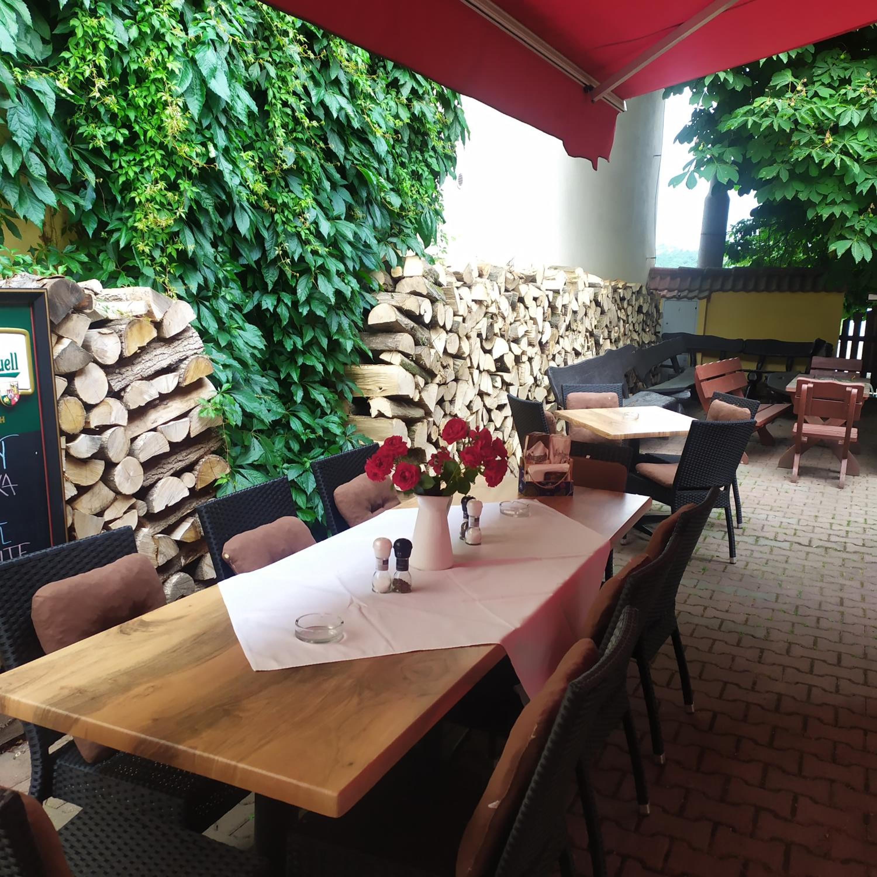 Penzion a Restaurace Nad Hradem