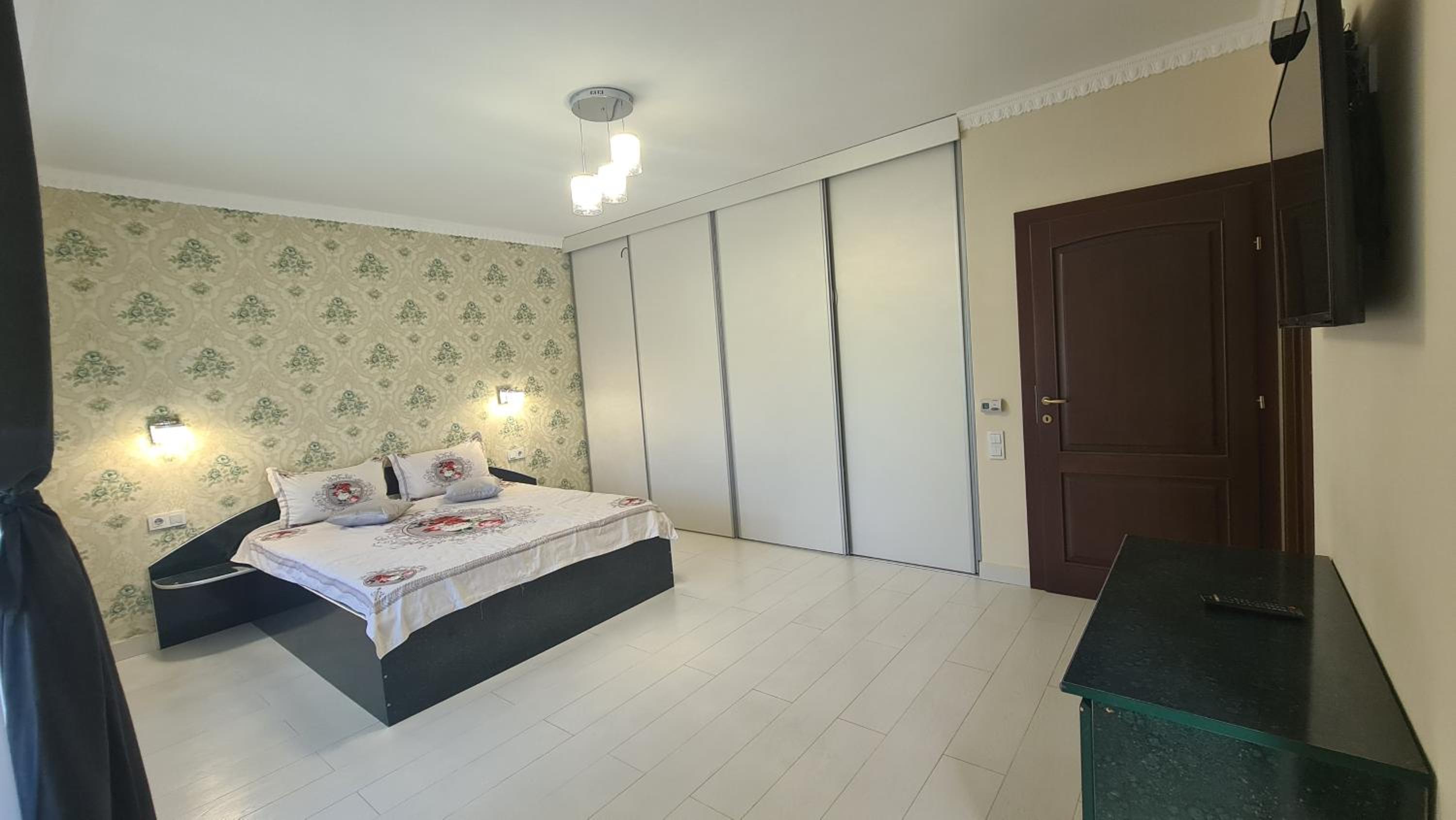 Vila TheTorch view 3