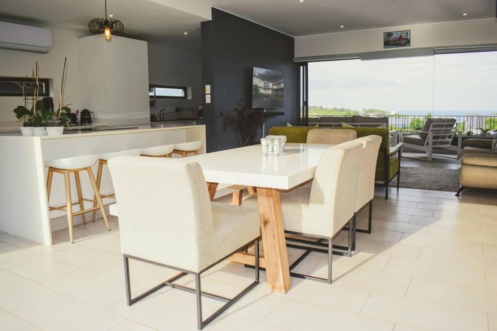 Sea View & Garden - Luxury Townhouse - Private Estate view 4