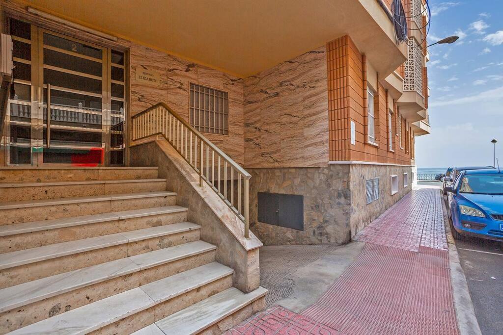 Playa Los Locos Apartment with Garage