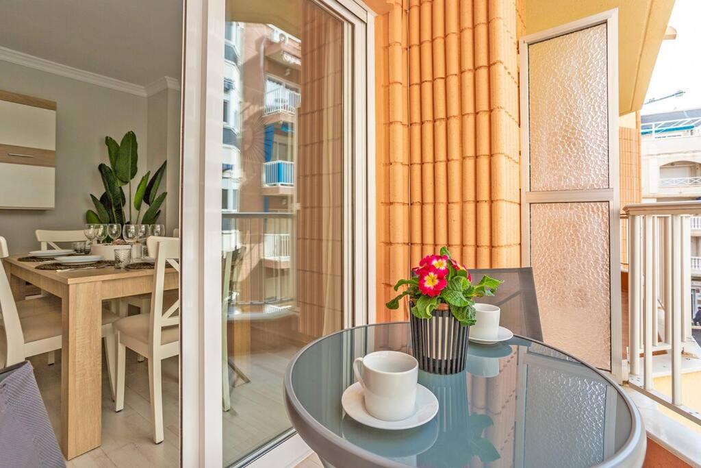 Playa Los Locos Apartment with Garage