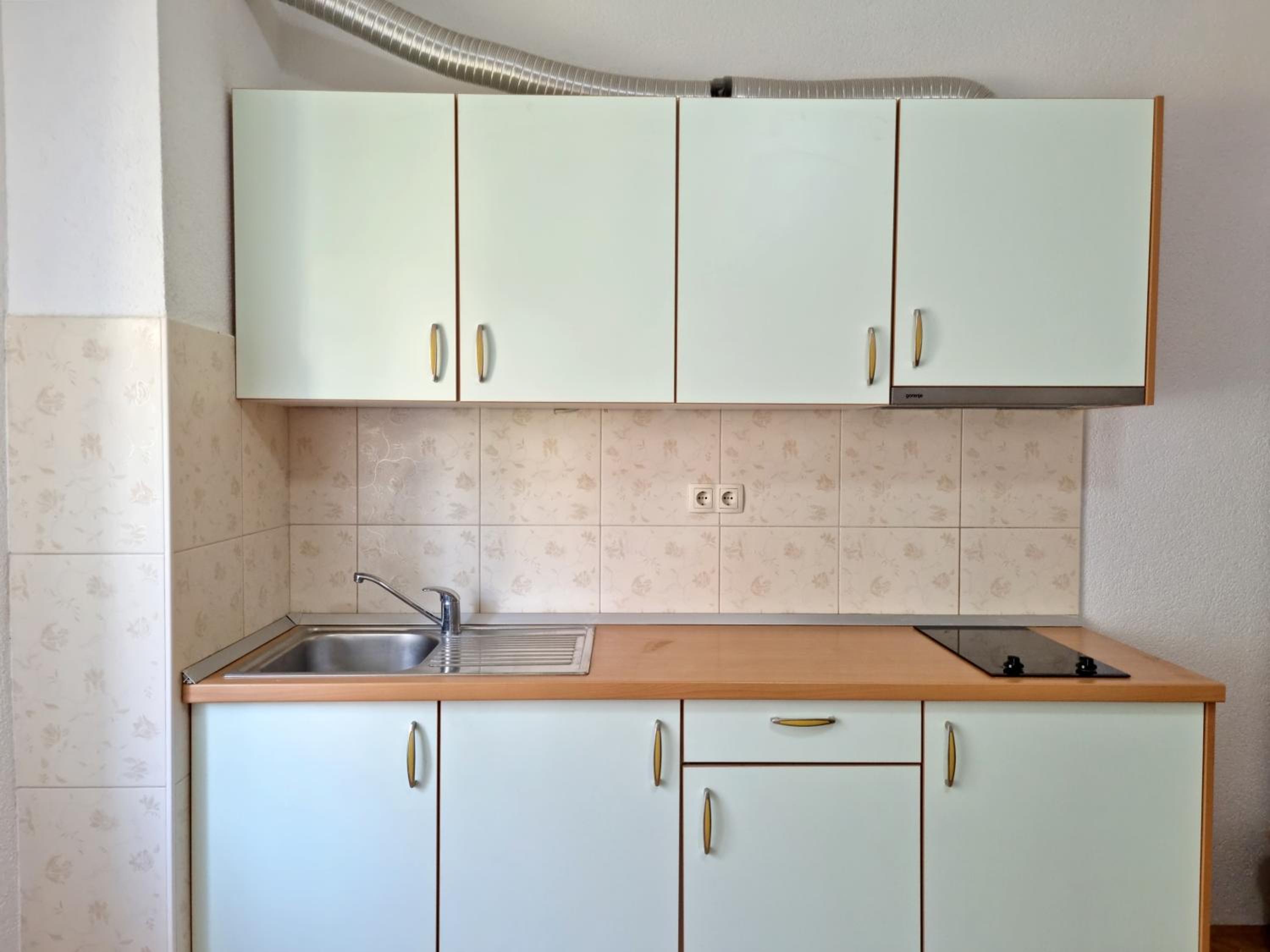 Apartments Iko Nemira