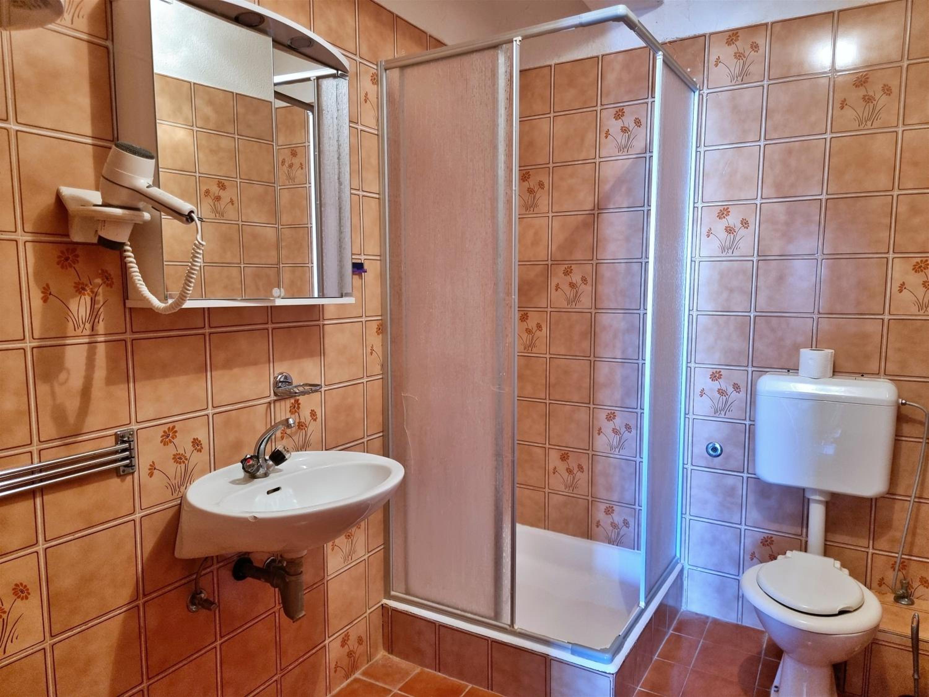 Apartments Iko Nemira