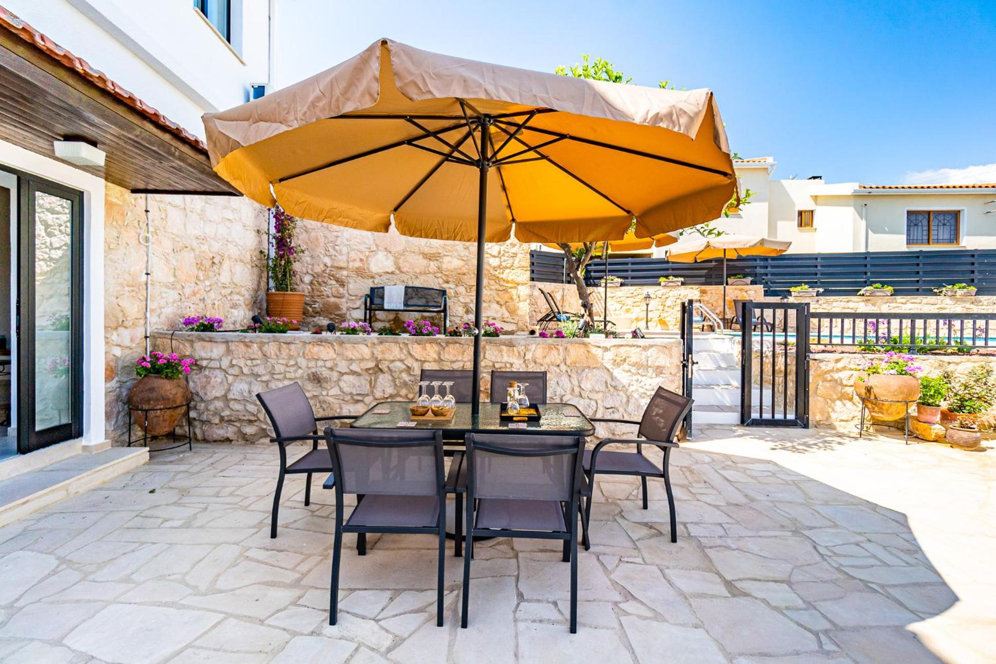KAMARA Boutique Guest Houses by Ezoria Villas