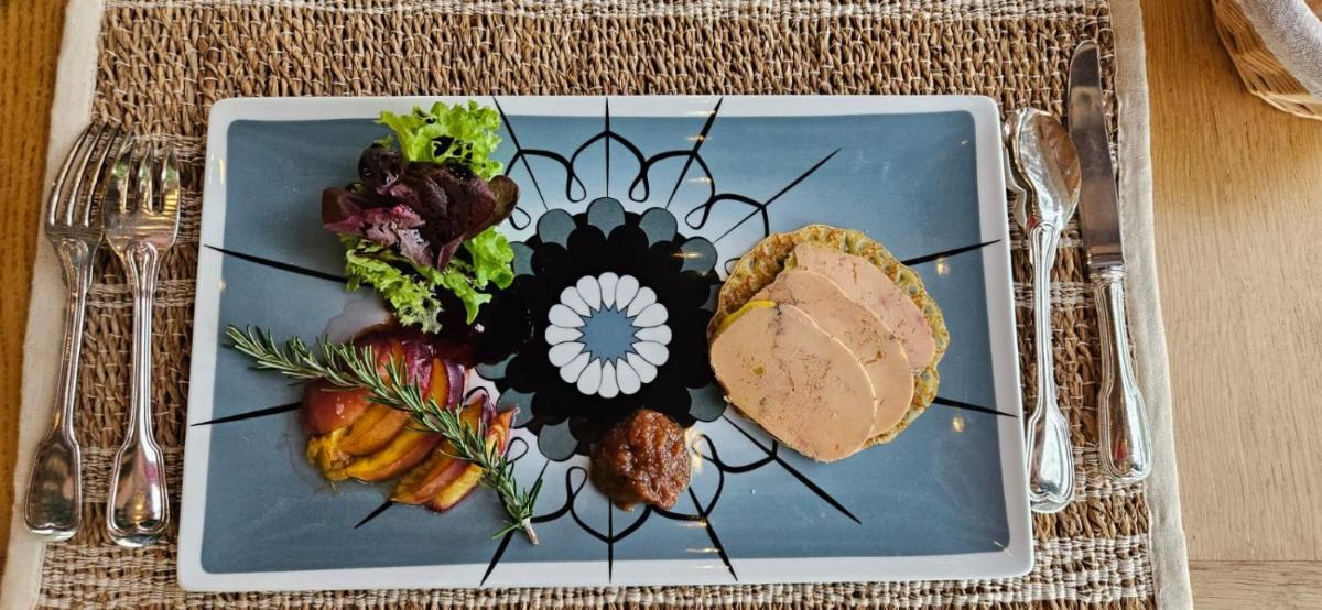 Le Clos des Cyprès Maison d'hôtes de charme & Diner Gourmet