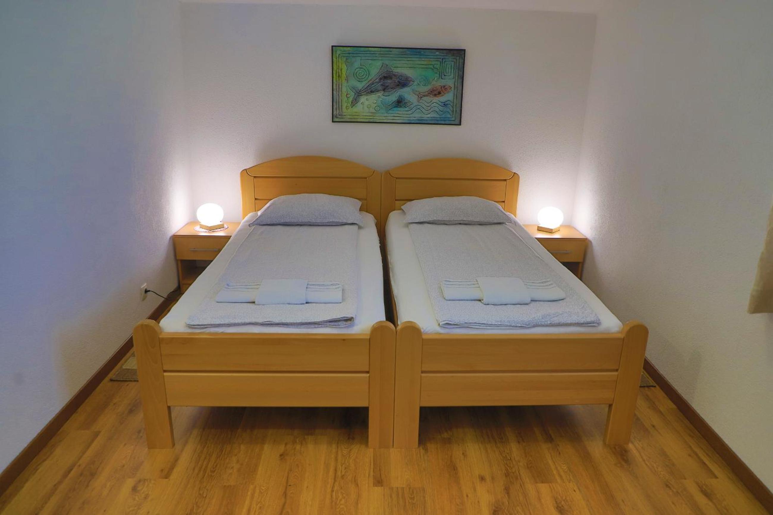 Apartments Oeneus