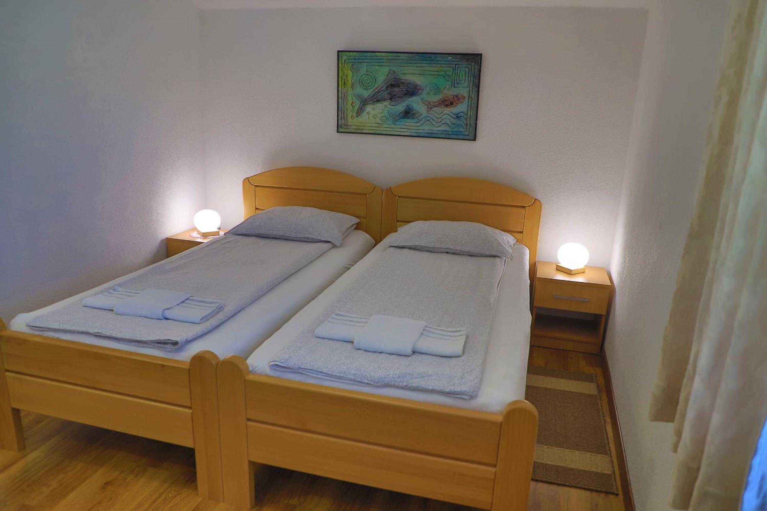 Apartments Oeneus