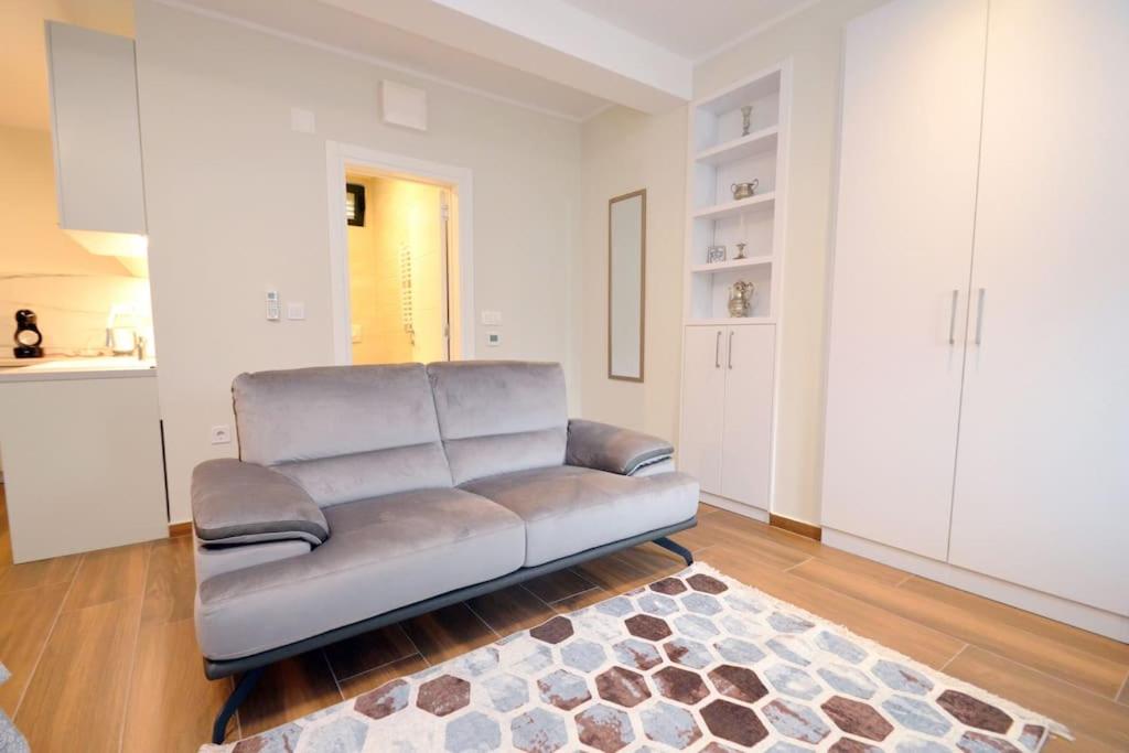 Urban escape for two in Kotor view 3