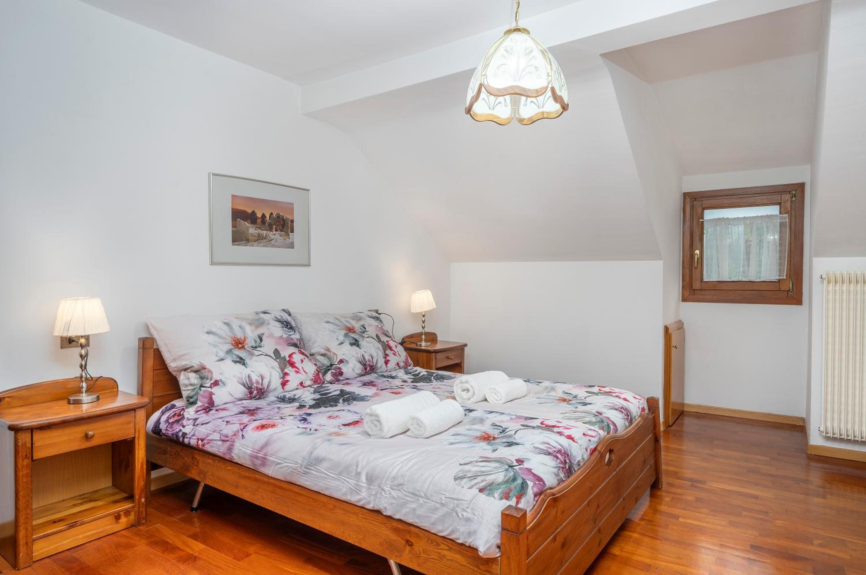 GuestHost - Penthouse Central apartments vista Monte Priesnig