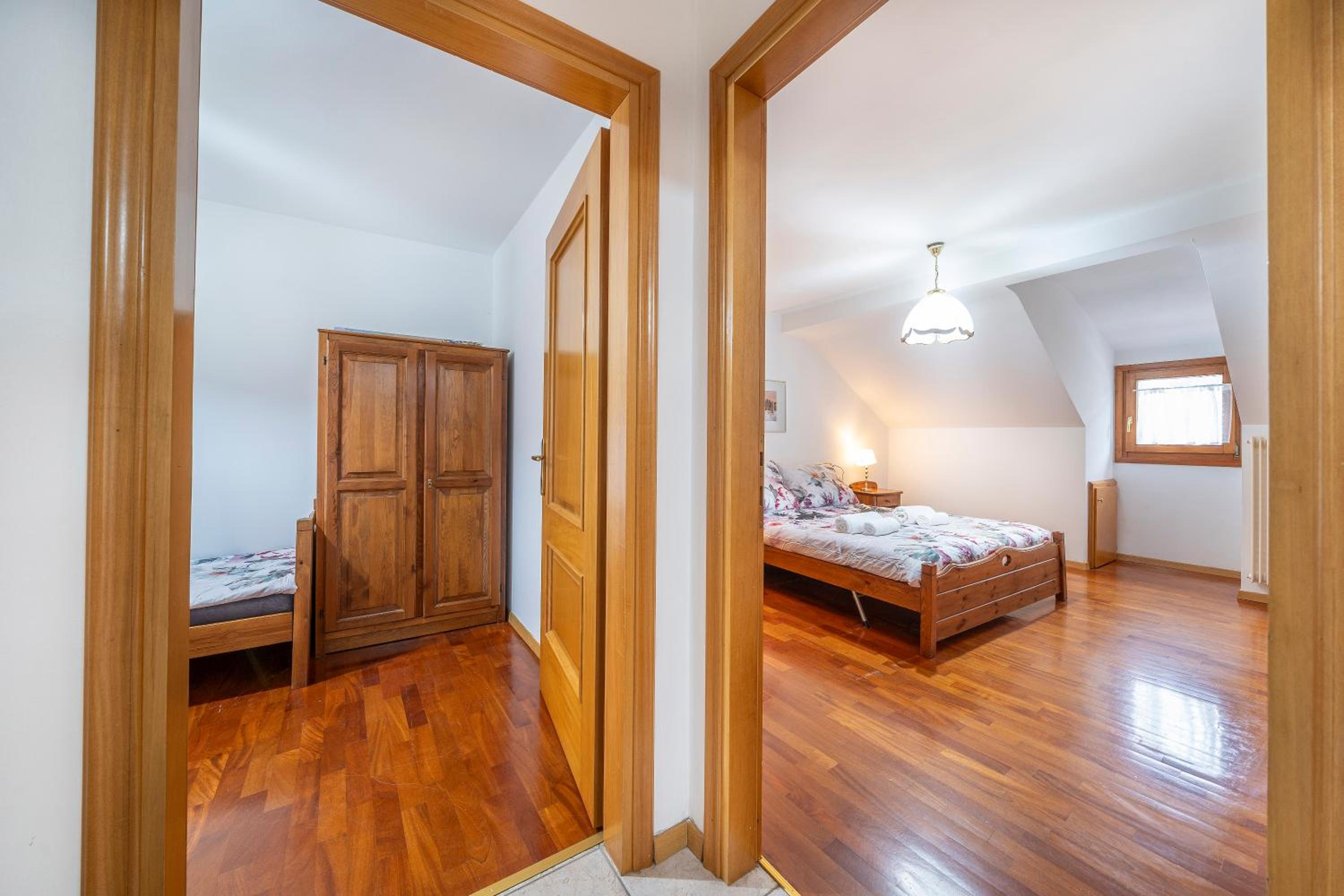 GuestHost - Penthouse Central apartments vista Monte Priesnig