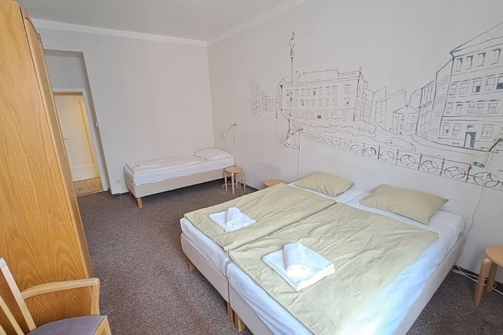 Flat in Zizkov -302-