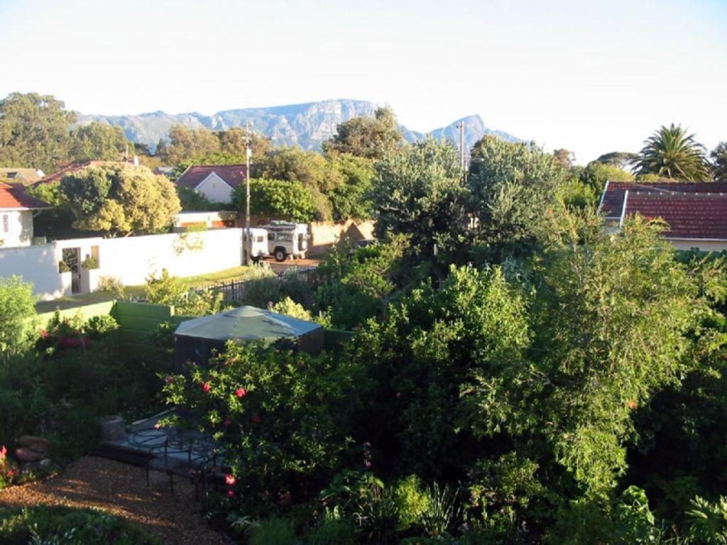 Ascot Gardens Self Catering