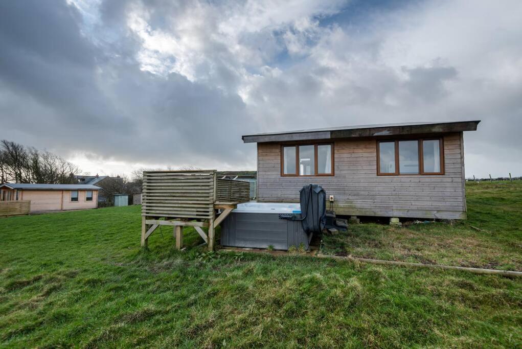 Tamarisk Cabin