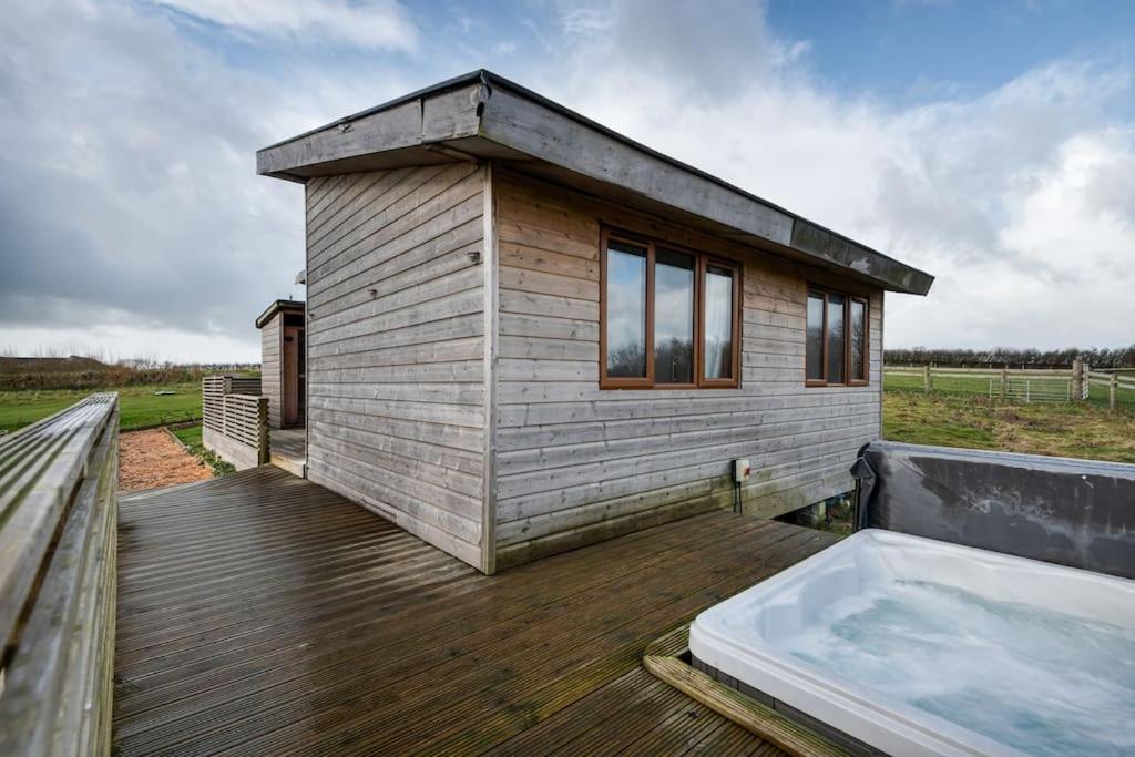 Tamarisk Cabin